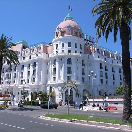 A Luxurious Apartment With Ac On Promenade Des Anglais Ницца Экстерьер фото