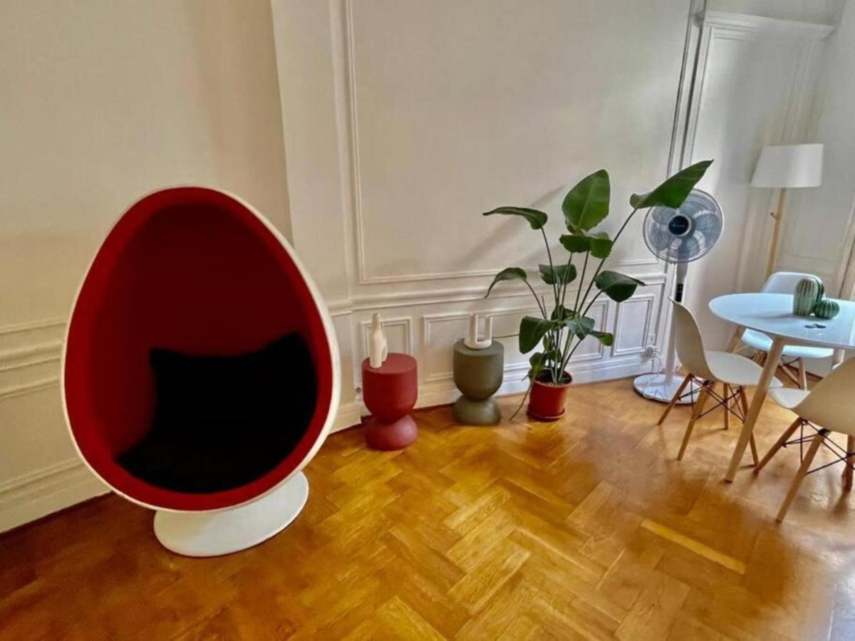 A Luxurious Apartment With Ac On Promenade Des Anglais Ницца Экстерьер фото